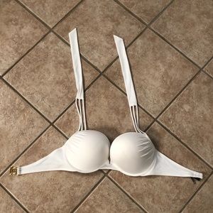 Victoria’s Secret 38D bombshell bikini top white